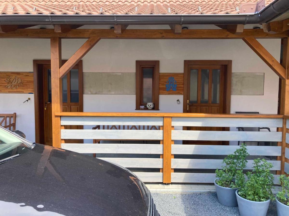 Hotel Toronyi Vendeghaz Exterior foto